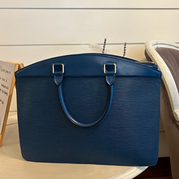 Louis Vuitton handbag - Picture 4 of 6